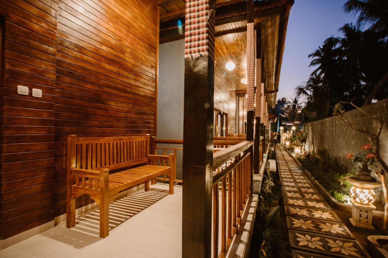 Double'D Hostel Batununggul Exterior foto